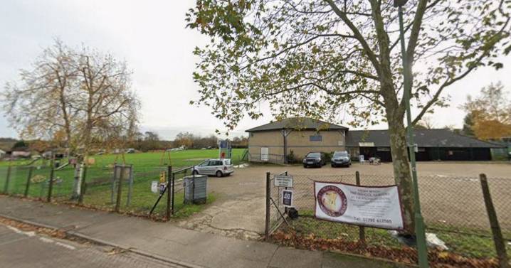 Ofsted hands 'requires improvement' rating to pre-school where 'some children wander around aimlessly'