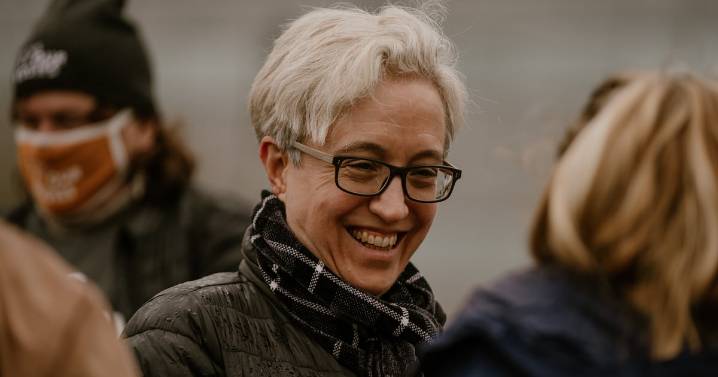 Kotek Frees Up $5 Million in Emergency Aid for Food Banks