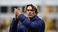 Frank lauds Tottenham's comeback ability, but would rather lead