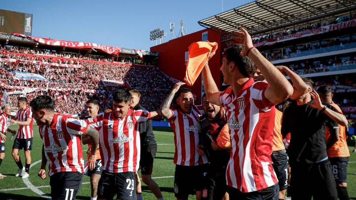 Estudiantes se quedó con el clásico y se instaló en la cima