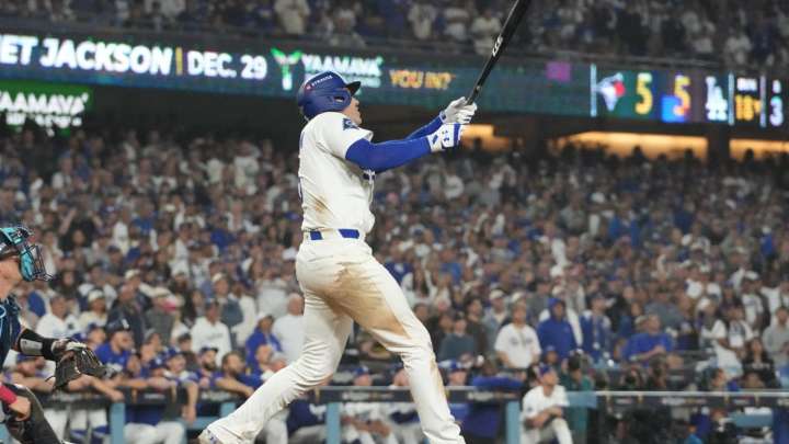 Los Dodgers Sacan Ventaja ante los Blue Jays Tras 18 Entradas y Después de Casi 7 Horas