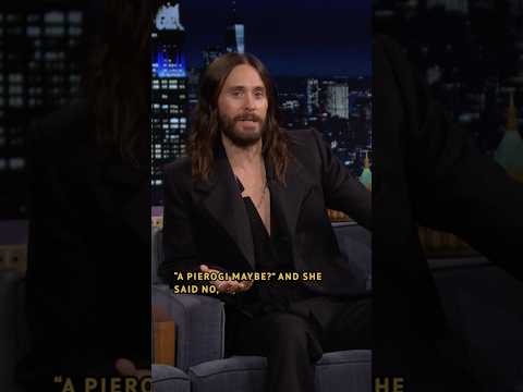 #JaredLeto pulls out a flamethrower and ziplines during the #30SecondstoMars Seasons World Tour 😳