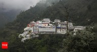 Jammu and Kashmir: Vaishno Devi closed for three days from today after rain forecast