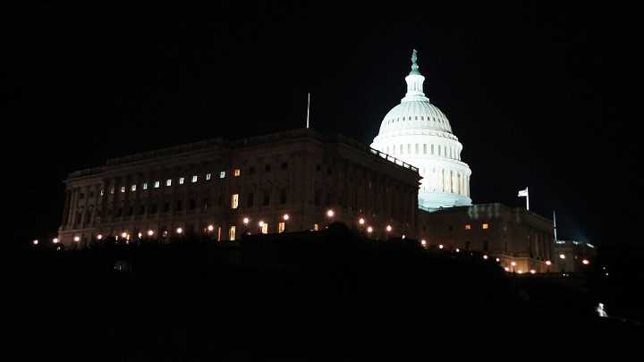 Demócratas y republicanos no logran acuerdo y el "shutdown" continúa