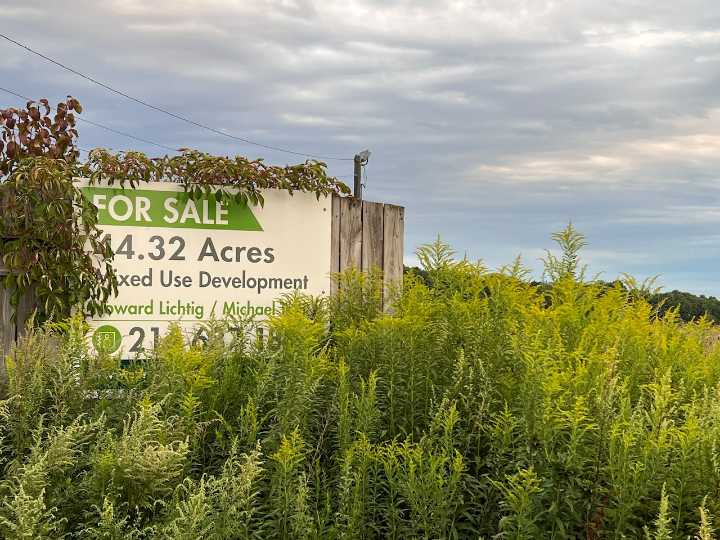 Broadview Heights may sell land to sports training business