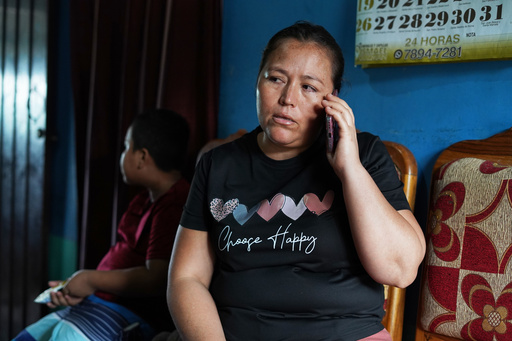 Familiares de 8 salvadoreños fallecidos en un choque en EEUU tratan de asimilar la tragedia