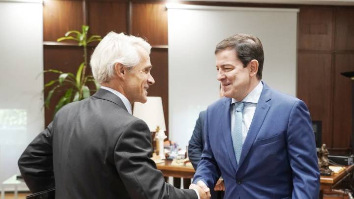 Junta y Telefónica reforzarán la Comunidad frente a emergencias e impulsarán el uso de la IA