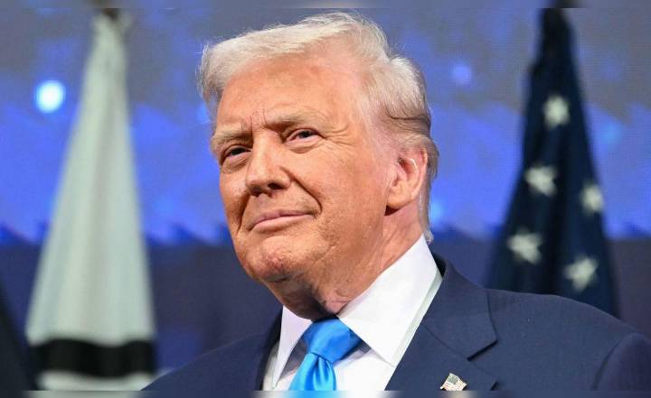 Donald Trump lamenta que no le permitan postular a tercer mandato: "Tengo los índices de aprobación más altos"