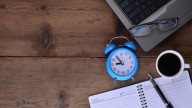 Adiós a tu jornada laboral como la conoces: el cambio con el registro horario que llega en 2026 y te afecta