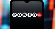 Powerball HOY 01/10/2025: números ganadores y resultados del jackpot de la lotería de $174 millones en EE.UU.