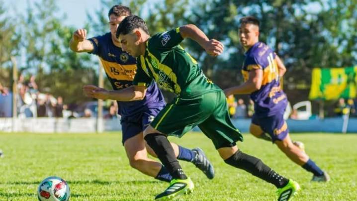 FÚTBOL LOCAL . Se completaron los cuartos de final