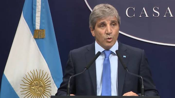 Tras el triunfo en las elecciones, Luis Caputo apuntó contra la oposición: "Quedó en evidencia el riesgo kuka"