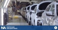 En medio de la presión por el dólar, las automotrices aumentaron hasta un 6% los autos 0km en Argentina