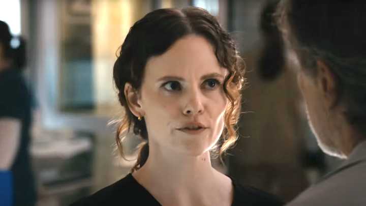As Chicago Med Hits 200 Episodes, Sarah Ramos Gets Sweet Messages From Co