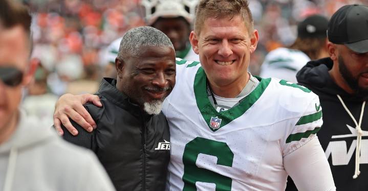 What a difference a win makes: Jets fan confidence in team, Aaron Glenn surges