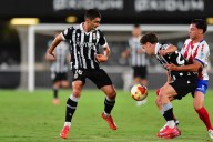 Un gol en propia puerta y la falta de acierto condenan al Algeciras en Cartagonova