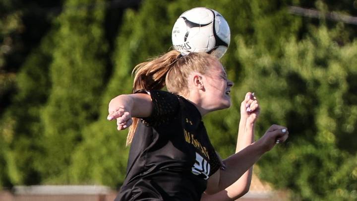 Wednesday's high school sports roundup: Soccer and tennis playoffs, plus field hockey scores