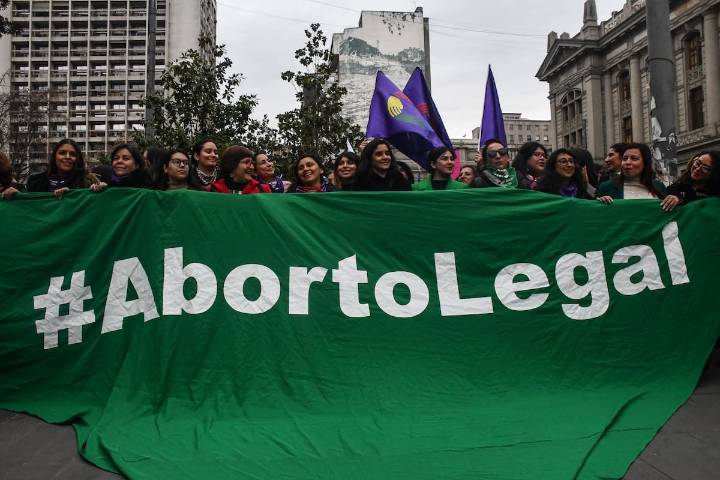 Chile avanza hacia la legalización del aborto hasta las 14 semanas de gestación