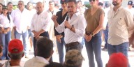 Entregan apoyos económicos a 93 familias afectadas por lluvias en Puerto Vallarta