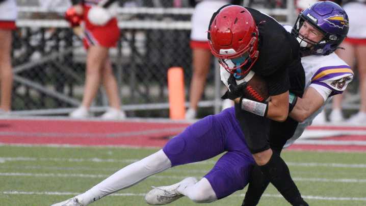 Prep Rankings: Sioux Falls Lincoln & Yankton move up to No. 1 in football