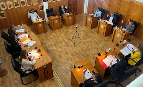 Por «detalles», proyecto que regula la actividad en locales nocturnos seguirá en análisis de concejales