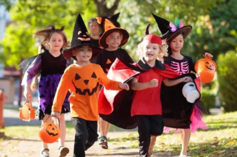 Si los niños se disfrazan de brujas, ¿hay algún problema?
