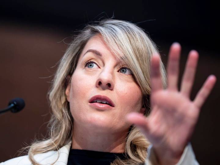 Ottawa will be ‘hawkish’ on competition, Melanie Joly says