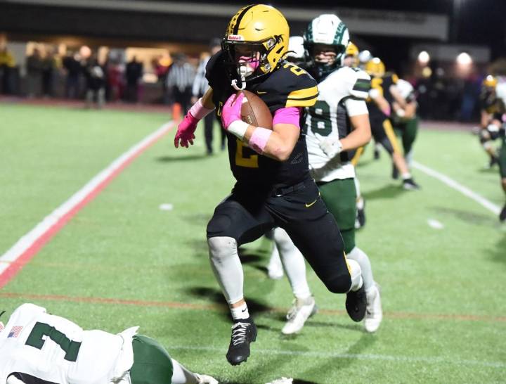 FOOTBALL: CB West uses strong 2nd half to hand Pennridge 1st loss