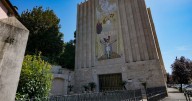 Famous ex-Jesuit artist on trial over abuse accusations