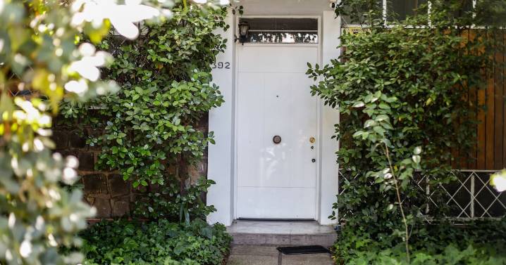 “Existe prueba para formalizar”: Querellante pide a Cooper no cerrar causa por casa de Allende y eleva antecedentes a la Fiscalía Nacional