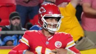 Patrick Mahomes quietly having MVP-type season despite Chiefs' record