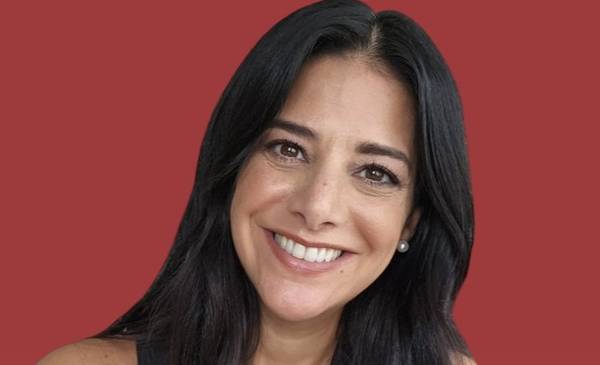 La escritora Victoria Bayona visitará la Biblioteca Popular General Güemes