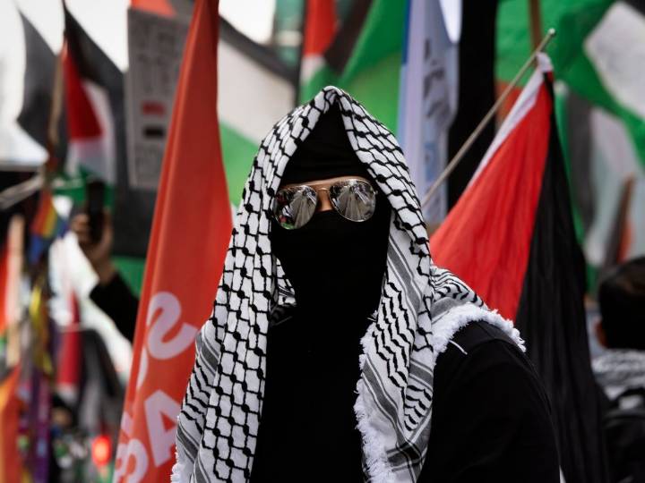 Anti-Israel crowd silent on public executions by Hamas