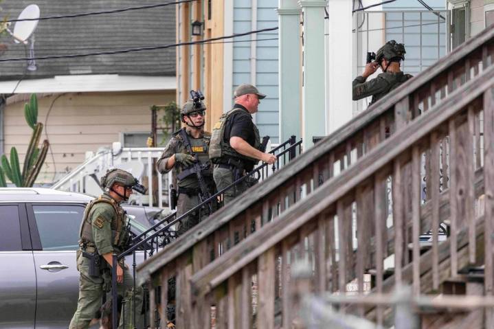 Last of the 10 New Orleans jail escapees from May is captured in Georgia, authorities say
