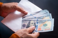 Qué personas recibirán pagos directos de $1,000 dólares