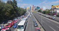 Por bloqueo, transportistas paralizan la México