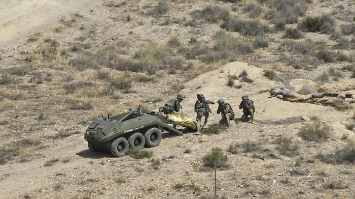 Un muerto y un herido tras la deflagración de una granada en la base militar de Viator, en Almería