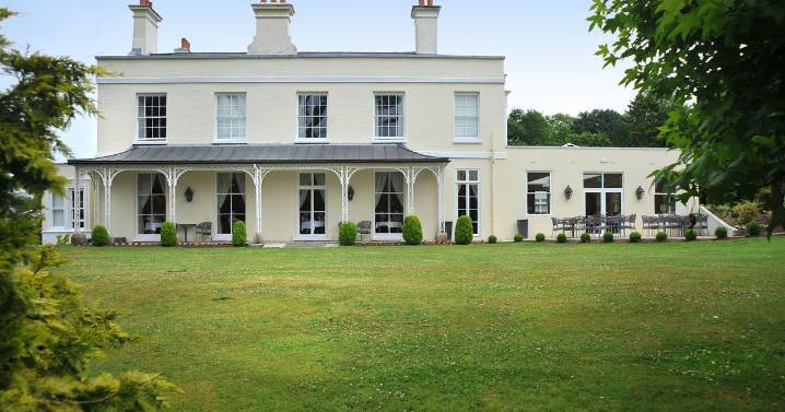 Popular Plymouth hotel loved by Peter Andre ordered to improve