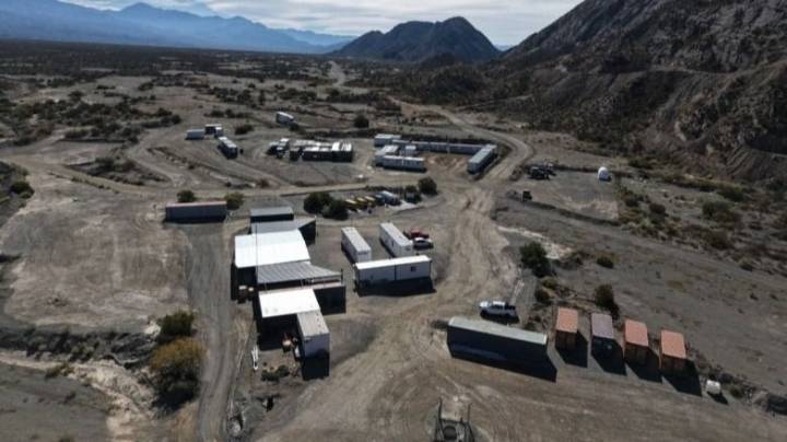 Hualilán obtuvo permiso ambiental para transportar mineral hacia Casposo