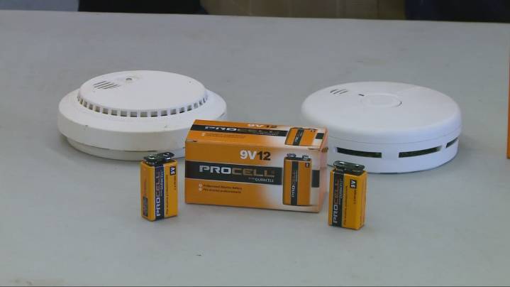 Cleveland Division of Fire urges residents to check smoke alarms as daylight saving time ends