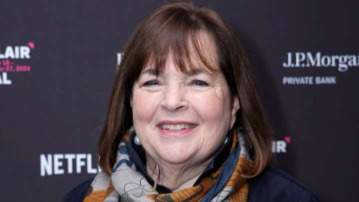 The One-Pot Dish Ina Garten Wants To Cozy Up To In The Fall