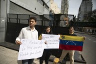 "Una caricia para los que luchamos". Chats estallados, emoción y festejos en Buenos Aires por el Nobel a Corina Machado