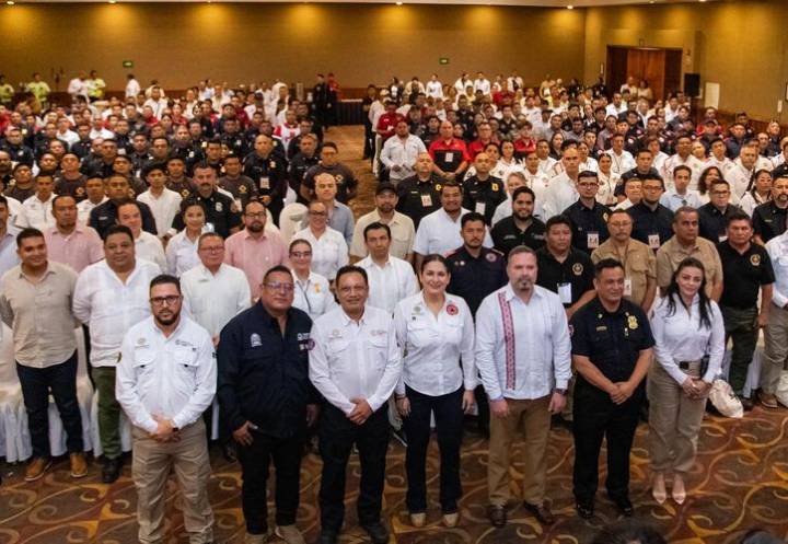 Inauguran el Congreso Nacional de Bomberos, Playa del Carmen 2025