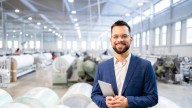 Encuentre empleos con altos salarios y beneficios en las principales ciudades del país