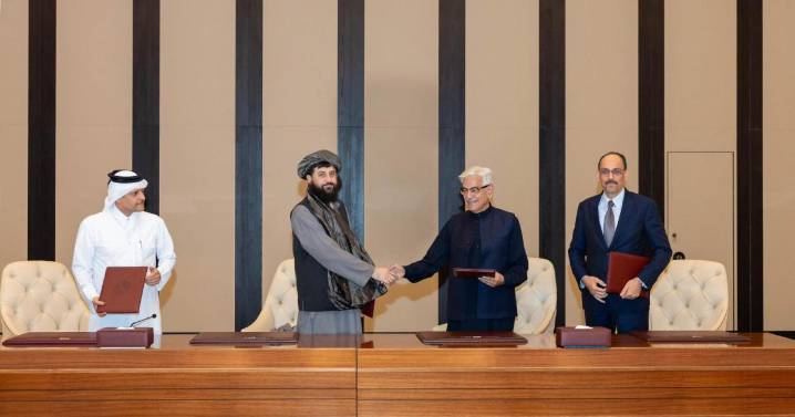Afghanistan, Pakistan agree to immediate ceasefire after talks in Doha