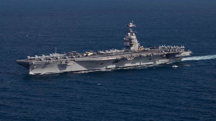 El mayor portaaviones de EEUU lanzó cazas de combate en el Mediterráneo