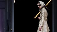 Gucci presenta a la moda como película de sátira y escándalo