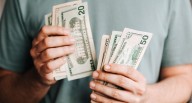 ¿Por qué baja el dólar en Perú? exportaciones récord explican el retroceso del tipo de cambio 