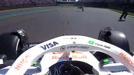 Se rozó la tragedia en el GP de México: Lawson casi atropella a dos comisarios que invadieron la pista