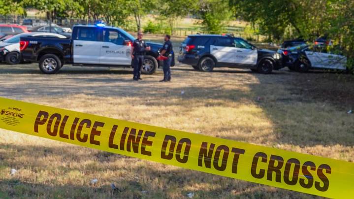 Austin police investigate homicide on Research Boulevard